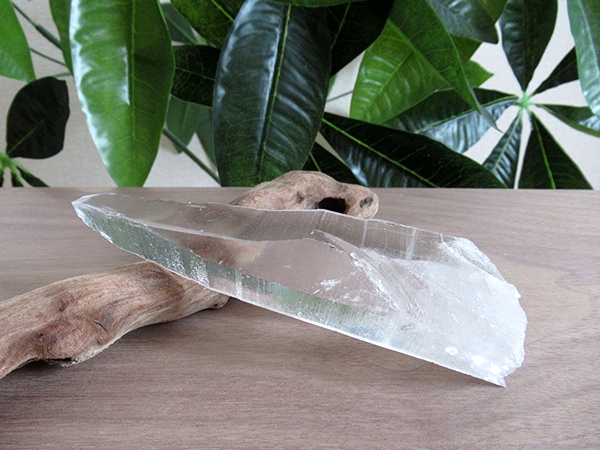 ブルーニードル バイーア州 レムリアンシードクリスタル原石