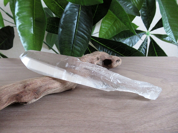 ブルーニードル バイーア州 レムリアンシードクリスタル原石