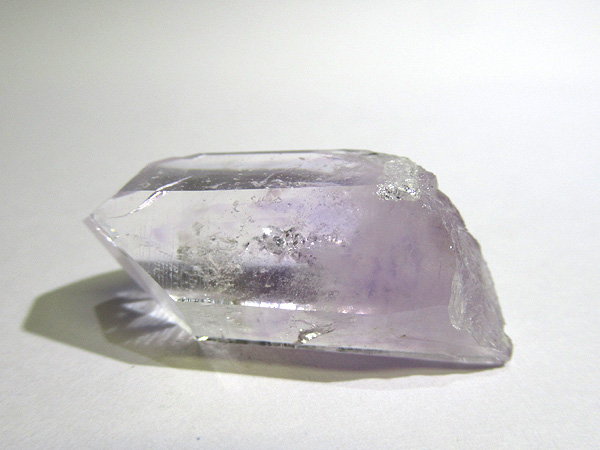 ブランドバーグアメジスト 原石 | 天然石専門店/鬮石