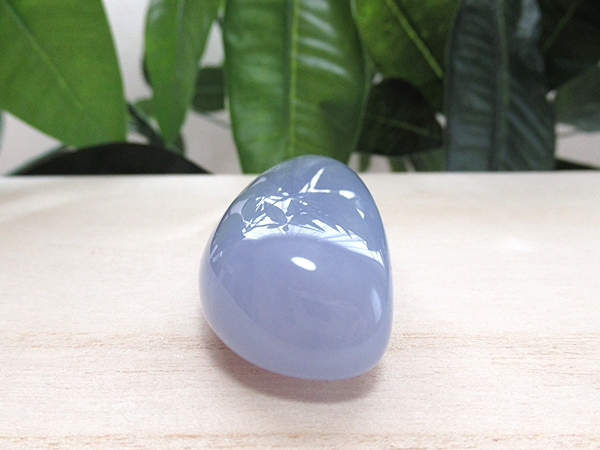 天然石 ブルーカルセドニー 1粒200円の品 写真の全て 業務用 卸