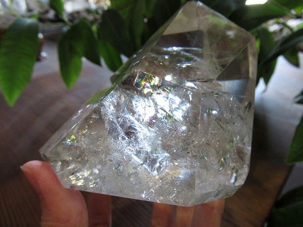 【高品質】ブラジル産 水晶 ポリッシュ原石 約8cm レインボー入り crystal-rbpp301is01-350x350.jpg