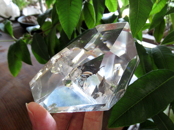 【高品質】ブラジル産 水晶 ポリッシュ原石 約8cm レインボー入り レインボークォーツ/天然水晶ポリッシュ/ブラジル産/通販/販売