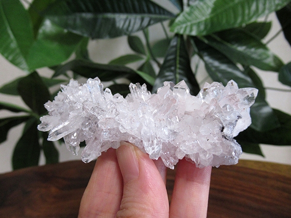 高品質 コロンビア サンタンデール産 水晶 クラスター 原石 | 天然石