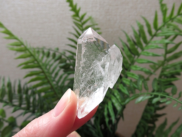 コリント産 高品質 水晶 単結晶 原石 ミナスジェライス州