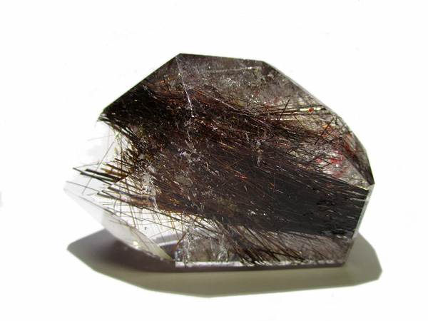 ゴツゴツ原石　ルチル入り　水晶　天然石　レインボー ゴツゴツ原石 ルチル入り 水晶 天然石 レインボー