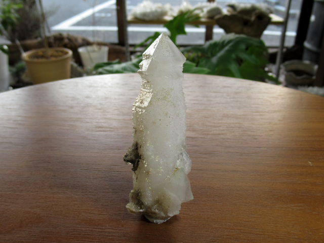 ロシア-ダルネゴルスク産水晶原石の通販/原石 鉱物販売 | 天然石専門店