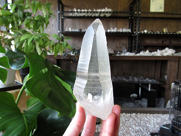 ゴイアス州 レムリアンシードクリスタル 水晶 原石 ポリッシュ