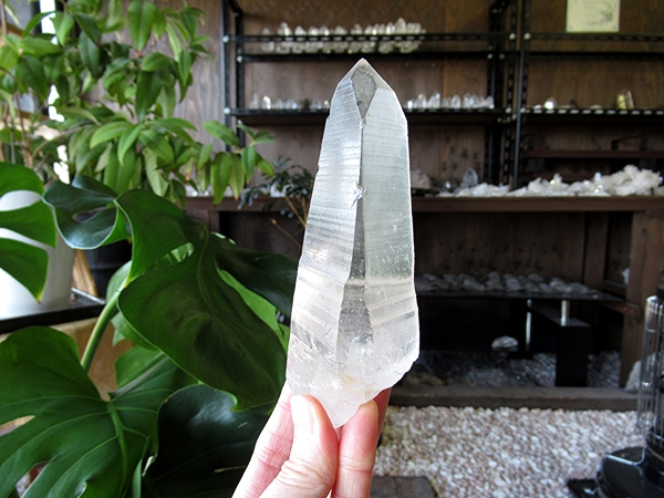 ゴイアス州 レムリアンシードクリスタル 水晶 原石 ポリッシュ