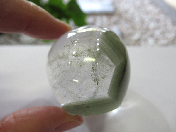 ブラジル産 高品質 ガーデン クォーツ 原石ポリッシュ 水晶