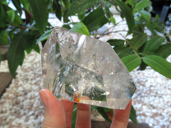 ブラジル産 高品質 ガーデン クォーツ 原石ポリッシュ 水晶