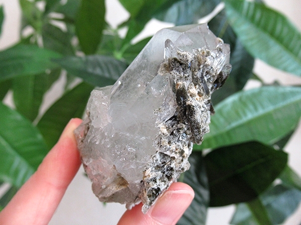 ガーデンクォーツ 水晶 原石 クラスター | 天然石専門店【鬮石】