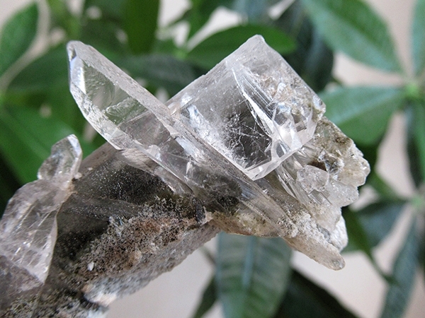 ガーデンクォーツ 水晶 原石 クラスター | 天然石専門店【鬮石】