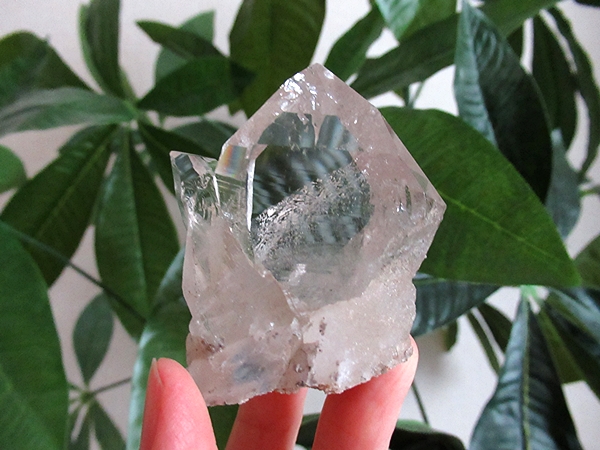 ガネーシュヒマール産　ヒマラヤ水晶 原石