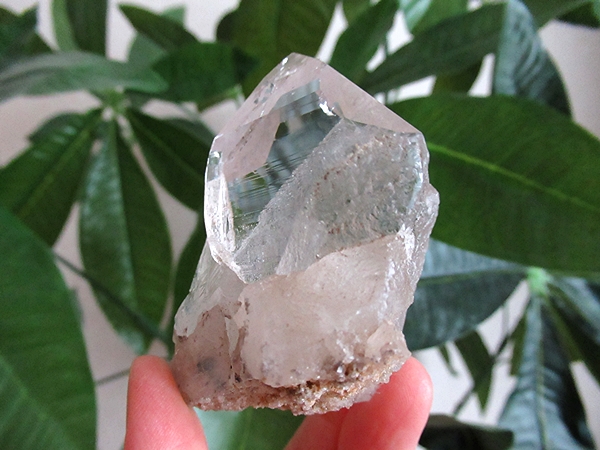 ガネーシュヒマール産　ヒマラヤ水晶 原石