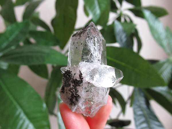 ガネーシュヒマール産　ヒマラヤ水晶 原石