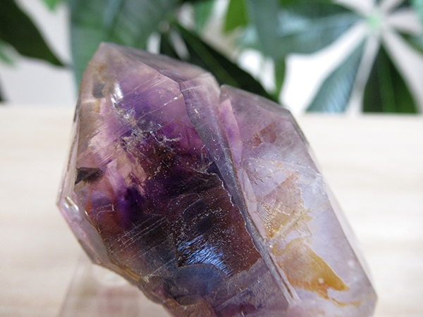 ナミビア ゴボボセブマウンテン ブランドバーグ産 アメジスト 原石