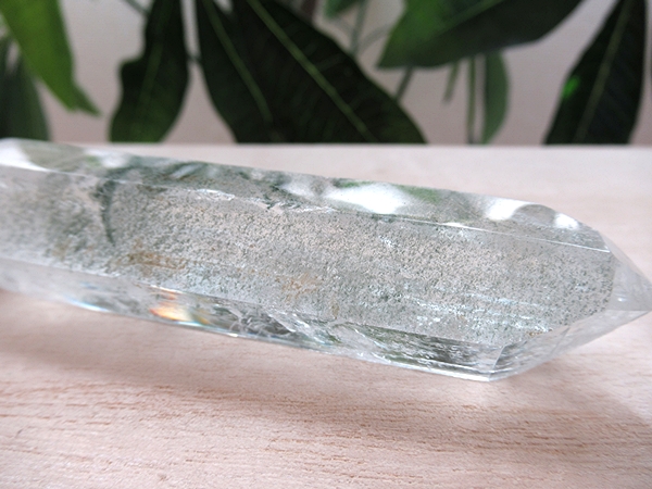 グリーンファントムガーデンクォーツ マダガスカル産 ポイント 水晶