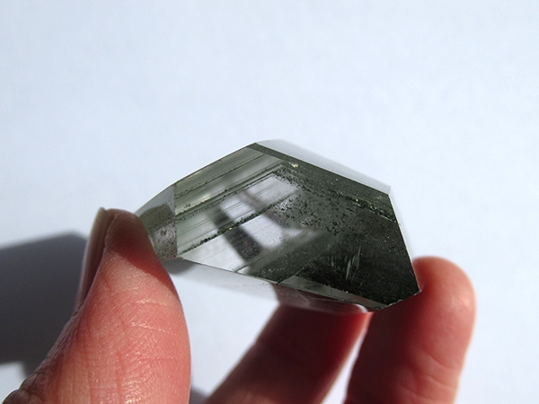 グリーンファントムガーデンクォーツ マダガスカル産 ポイント 水晶