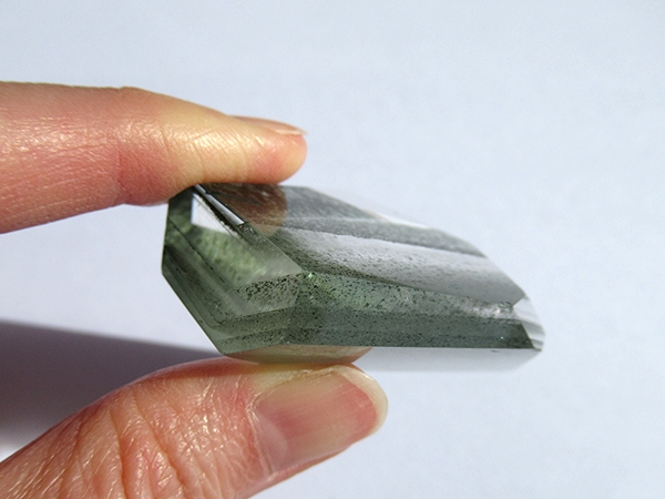 グリーンファントムガーデンクォーツ マダガスカル産 ポイント