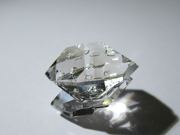 原石クラスター（ハーキマー水晶） ハーキマーダイヤモンド 連結結晶 群晶 クラスター 水晶原石 | 天然石