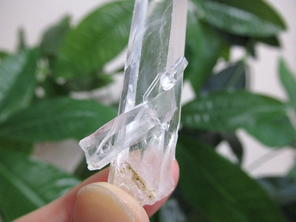 ハロイサイトインクォーツ コロンビア産 水晶原石