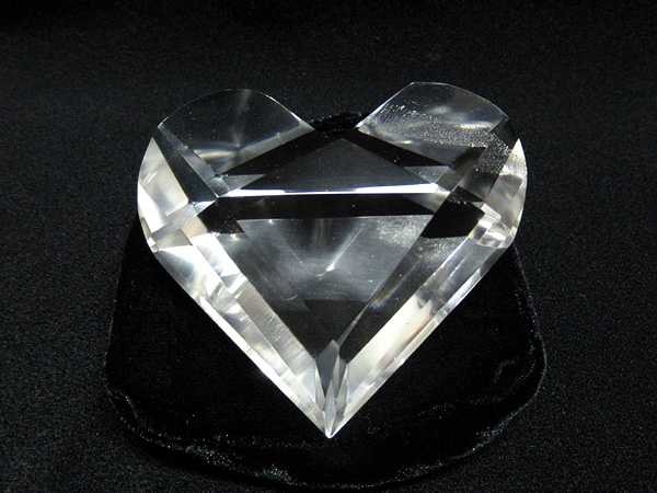 天然水晶 ハート型 通販 天然石専門店 販売