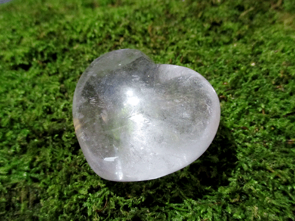 天然水晶ハート