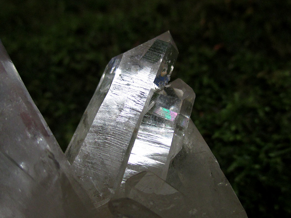 希少品】 アデュラリア（氷長石） in 水晶 クラスター イシス