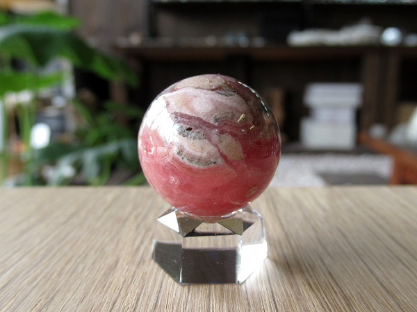 天然ロードクロサイト(無穴、丸玉) 天然ロードクロサイト(無穴、丸玉) パーツ (天然石) - 【ジュエリー