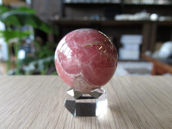 インカローズ(ロードクロサイト) 丸玉 約25mm/通販/販売 | 天然石専門