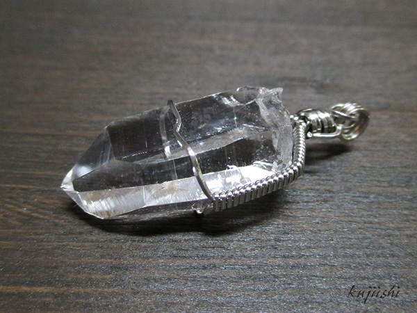水晶 原石 【コロンビア産】 レムリアンシードクリスタル ペンダント  