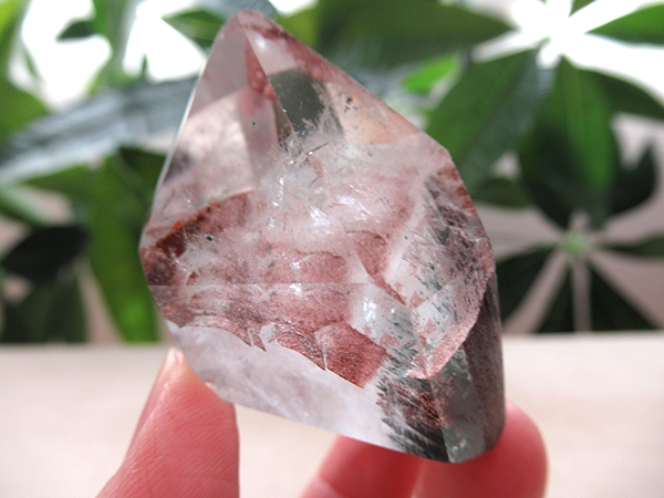 マダガスカル産 ガーデンクォーツ ポリッシュ ポイント