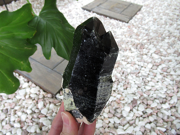 モリオン原石の通販/高品質天然黒水晶販売 | 天然石専門店【鬮石】