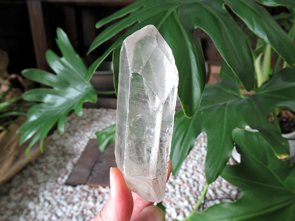 モンドクォーツ 高品質 タンザニア産 水晶 原石 天然石専門店
