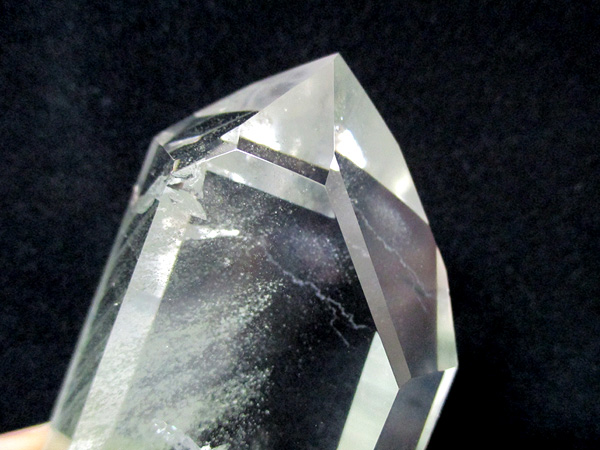 ファントムクォーツ水晶ポイント