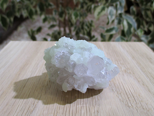 プレナイト 結晶 水晶 原石 クラスター