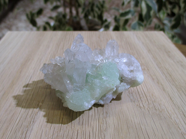 プレナイトオンクォーツ原石 水晶クラスター 天然石販売専門店