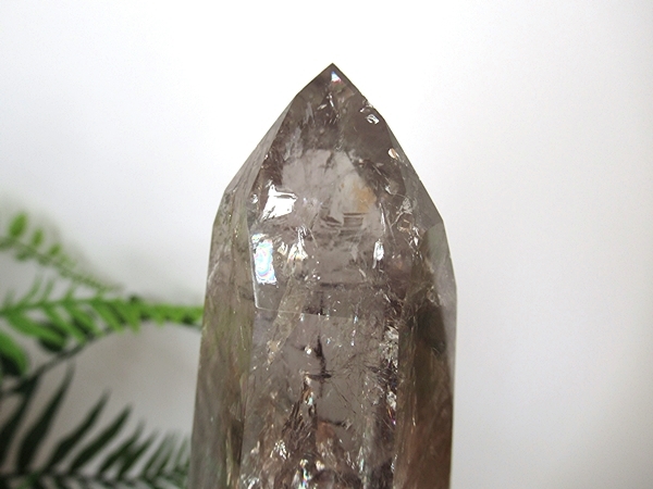 プラシオライト グリーンアメジスト レインボー 水晶 ポイント