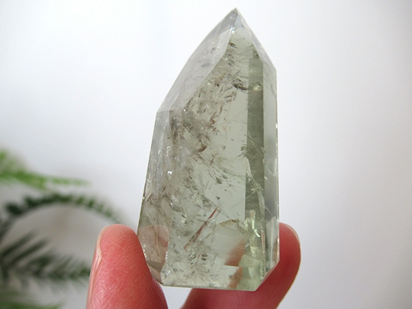 プラシオライト グリーンアメジスト 水晶 ポイント | 天然石専門店【鬮石】