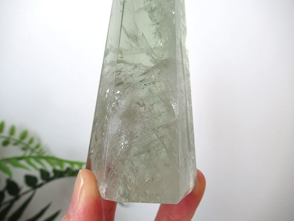 プラシオライト グリーンアメジスト レインボー 水晶 ポイント ブラジル産