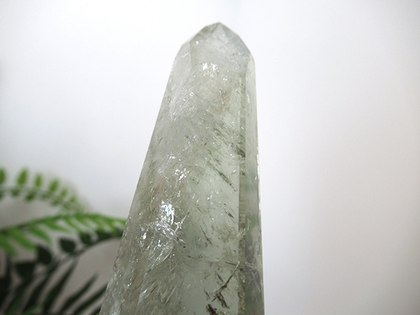 プラシオライト グリーンアメジスト 水晶 ポイント | 天然石専門店【鬮石】