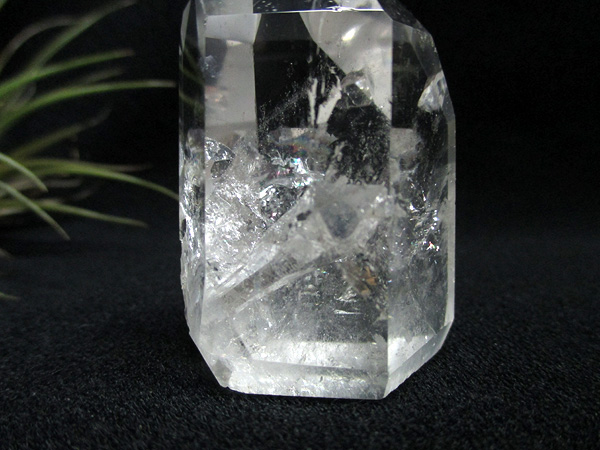 天然石　貫入水晶*·♚ポイント　パワーストーン 貫入水晶 ポイント 針入り 約65g 貫入 水晶 原石 天然水晶
