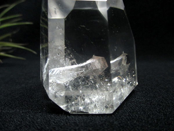 クォーツインクォーツ鑑別書付き高透明極美品家宝級天然水晶18ミリ超え