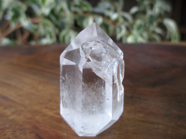 クォーツインクォーツ 貫入水晶 ポイント 原石 天然石専門店【鬮石】