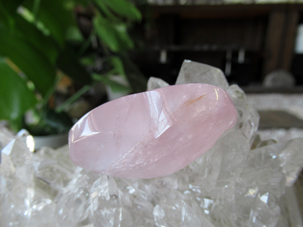 ローズクォーツ ハート ポリッシュ 紅水晶 マダガスカル産