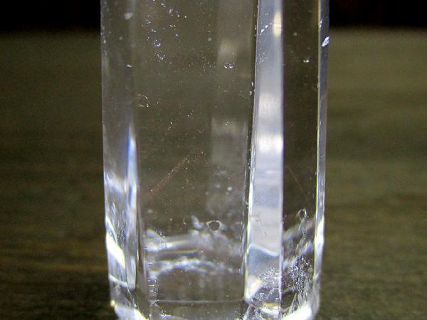 レッドゴールドエンジェルラダーファントムクリスタル（ハイダウェイクォーツ）水晶ポイント