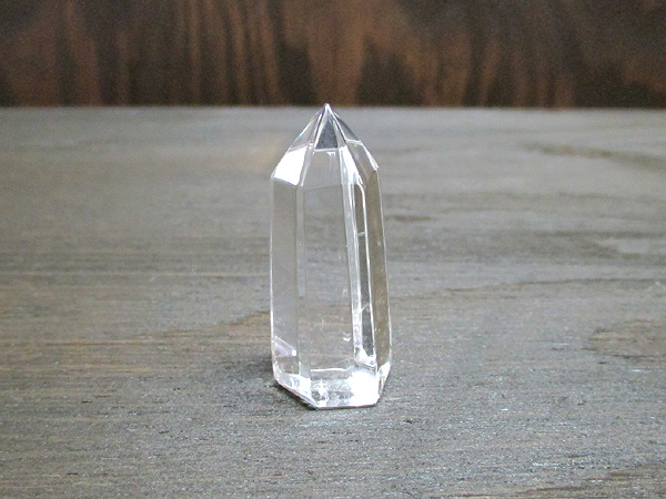 レッドゴールドエンジェルラダーファントムクリスタル（ハイダウェイクォーツ）水晶ポイント