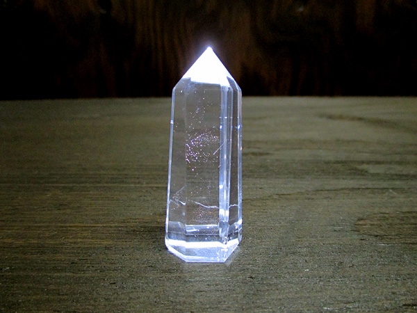 レッドゴールドエンジェルラダーファントムクリスタル（ハイダウェイクォーツ）水晶ポイント