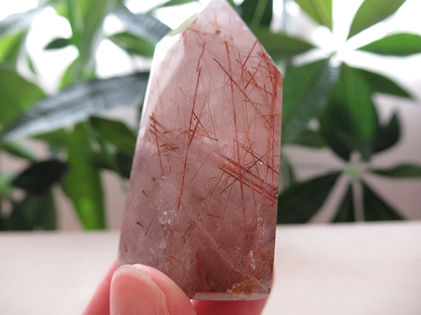 ルチルクォーツ 水晶 ポリッシュ ポイント マダガスカル産