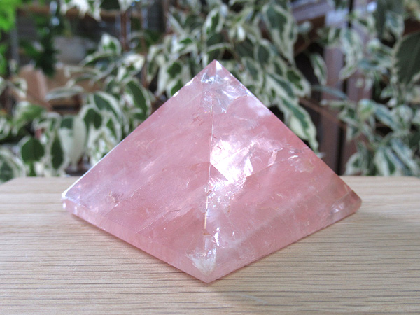 ローズクォーツ ピラミッド 紅水晶 天然石専門店 販売/鬮石